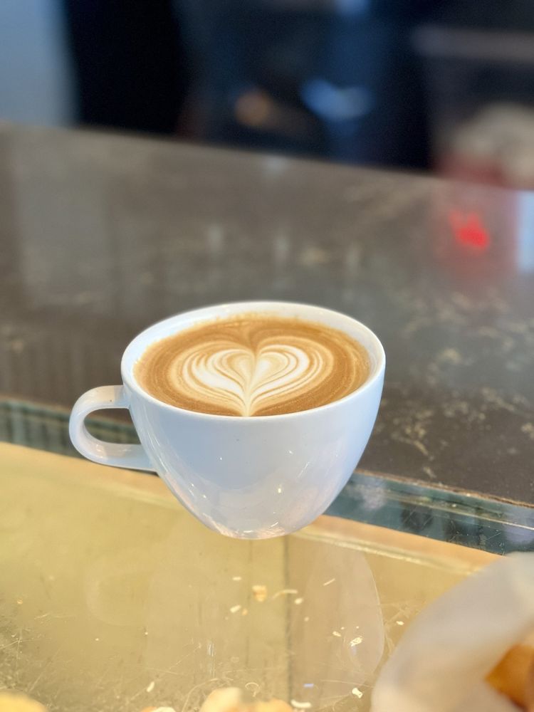 10 Speed Coffee-Calabasas interior