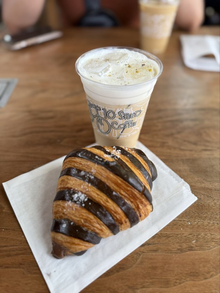 10 Speed Coffee-Calabasas photo 3