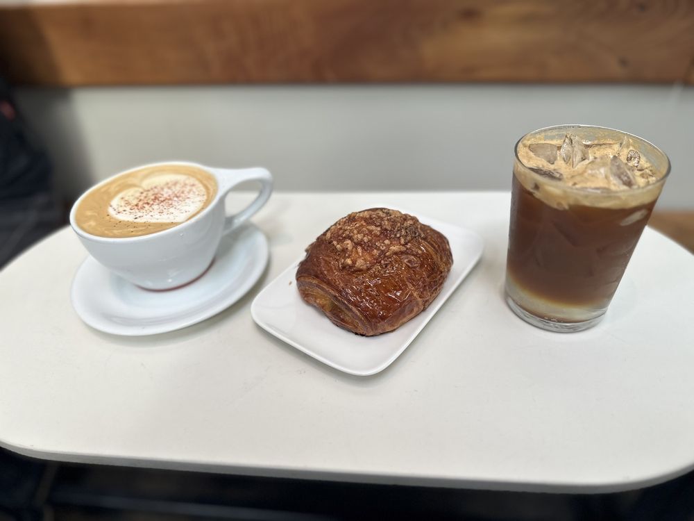 Intelligentsia Coffee — Venice Coffeebar photo 3