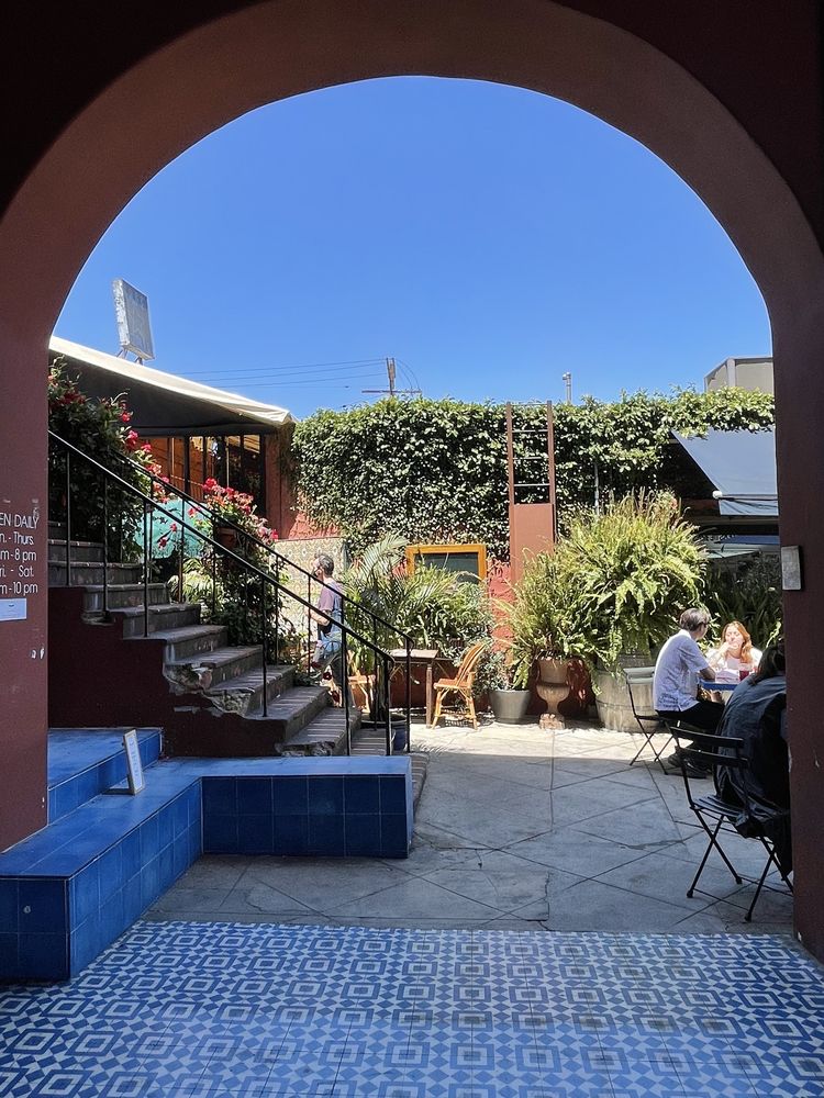 Intelligentsia Coffee — Silver Lake Coffeebar photo 5